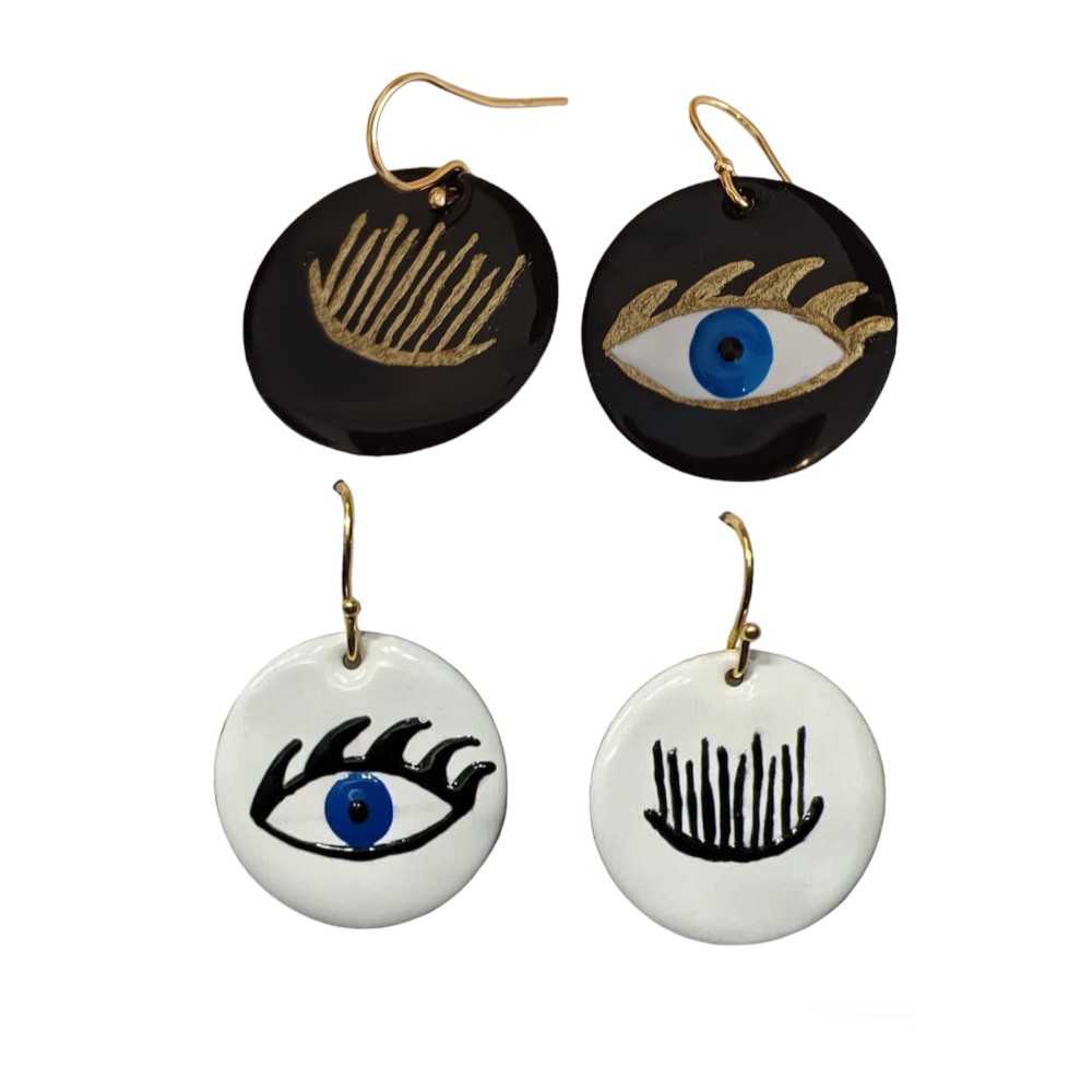 ΣΚΟΥΛΑΡΙΚΙΑ ΣΤΡΟΓΓΥΛΑ ΛΕΥΚΑ ΚΑΙ ΜΑΥΡΑ ΜΕ ΜΑΤΙ, ΕΠΙΧΡΥΣΩΜΕΝΑ ΚΑΙ ΖΩΓΡΑΦΙΣΜΕΝΑ ΣΤΟ ΧΕΡΙ ΜΕ ΣΜΑΛΤΟ "ALEX KATSAITI X AELIA"