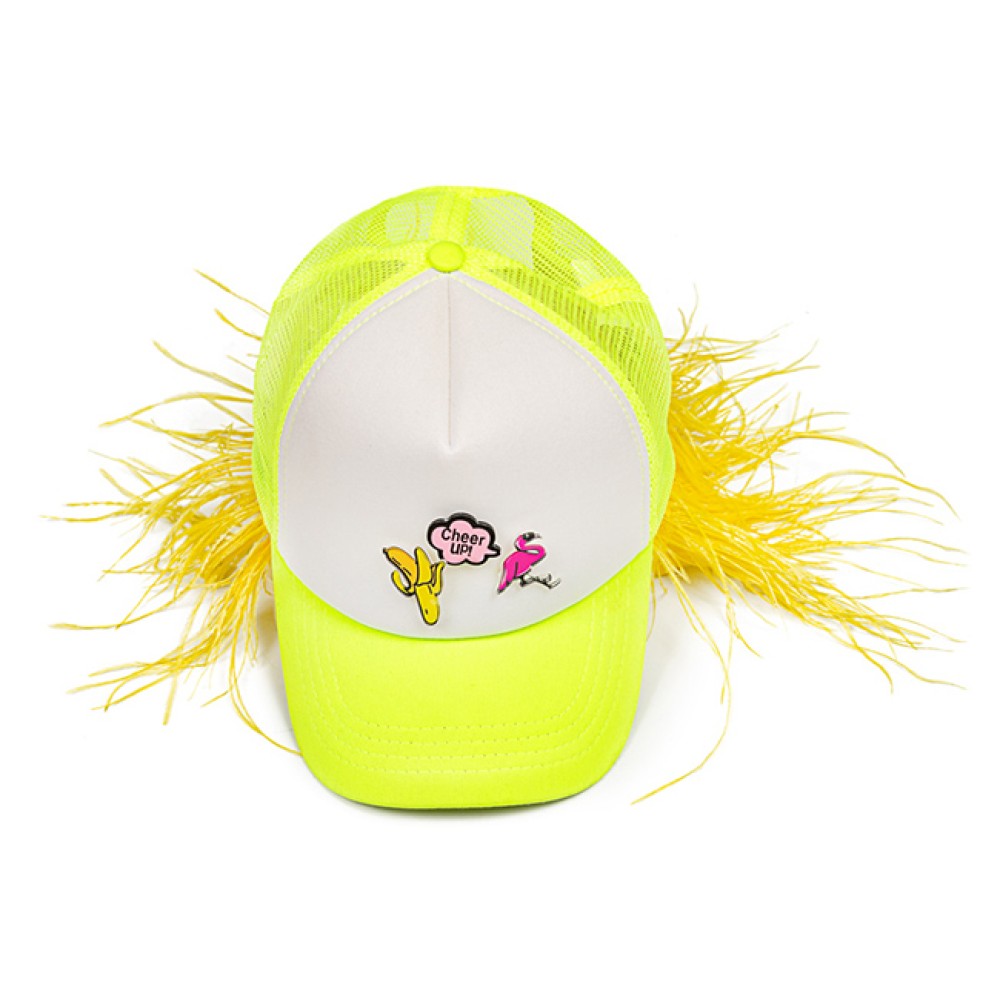 ΚΑΣΚΕΤΟ TYΠΟΥ JOCKEY ΦΛΟΥΟ ΚΙΤΡΙΝΟ ME ΛΕΥΚΟ ΜΕ ΑΠΟΣΠΩΜΕΝΑ ΦΤΕΡΑ ΣΤΟ ΠΛΑΙ & ΚΑΡΦΙΤΣΕΣ  "ALEX KATSAITI X STYLISHIOUS"alexSANDra on the beach"