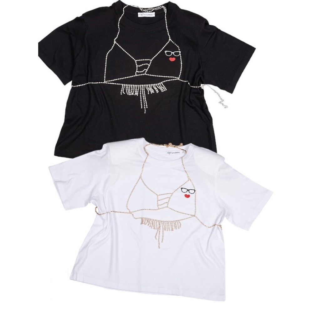 T-SHIRT OVERSIZED ΣΕ ΜΑΥΡΟ ΚΑΙ ΛΕΥΚΟ ΜΕ ΑΠΟΣΠΩΜΕΝΟ TOΠ ΑΠΟ ΑΛΥΣΙΔΑ ΜΕ ΣΤΡΑΣ "ALEX KATSAITI X STYLISHIOUS"