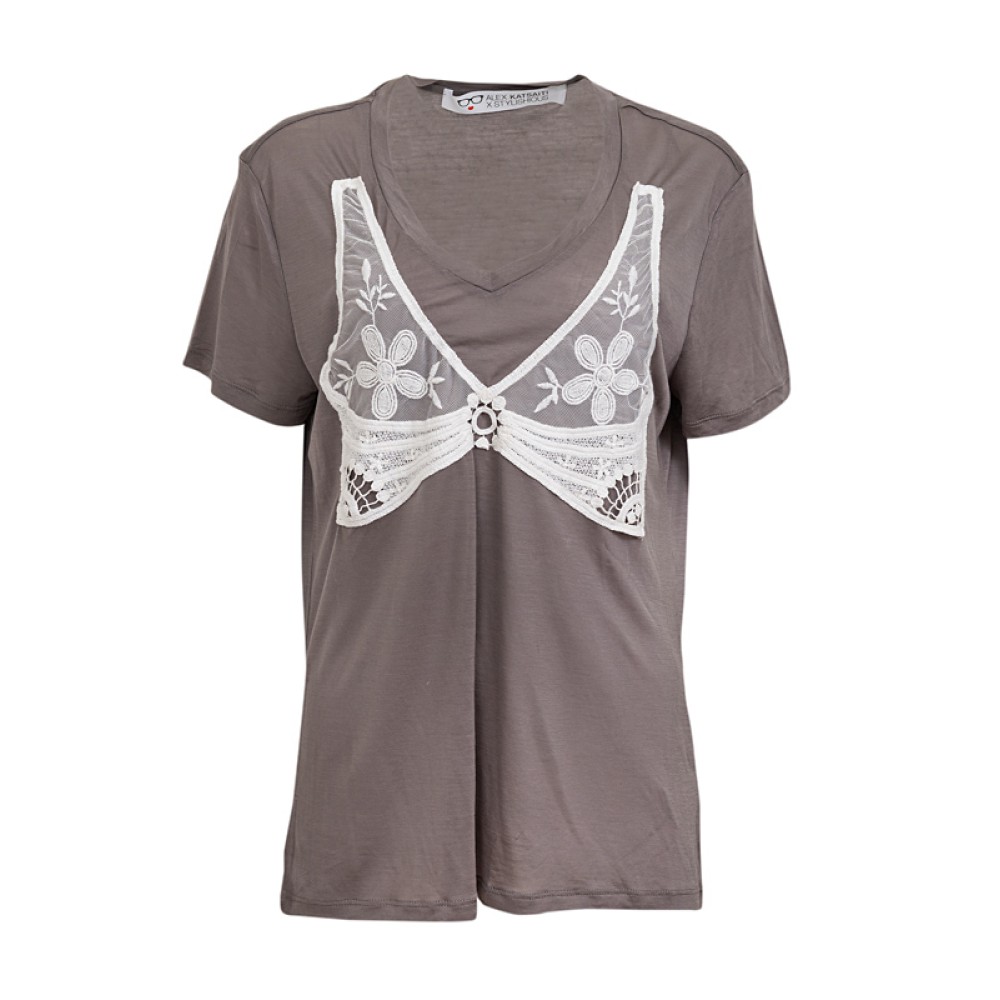 T-SHIRT ΓΚΡΙ ΣΕ ΙΣΙΑ ΓΡΑΜΜΗ ΑΠΛΙΚΑΡΙΣΜΕΝΟ ΜΕ ΤΟΠ ΑΠΟ ΔΑΝΤΕΛΑ "ALEX KATSAITI X STYLISHIOUS"