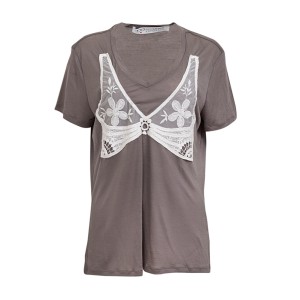 T-SHIRT ΓΚΡΙ ΣΕ ΙΣΙΑ ΓΡΑΜΜΗ ΑΠΛΙΚΑΡΙΣΜΕΝΟ ΜΕ ΤΟΠ ΑΠΟ ΔΑΝΤΕΛΑ "ALEX KATSAITI X STYLISHIOUS"