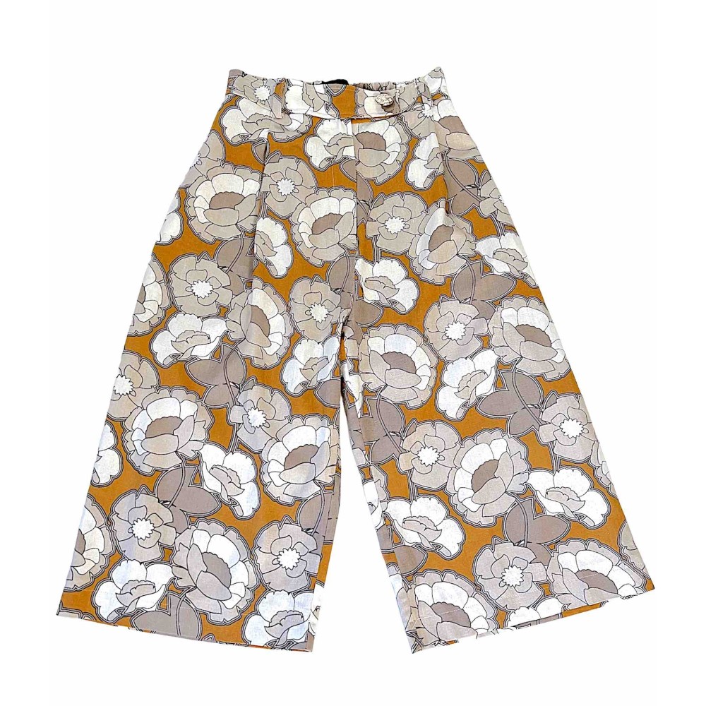 ΒΕΡΜΟΥΔΑ ΕΜΠΡΙΜΕ, ΣΕ ΚΑΦΕ-ΜΠΕΖ-ΓΚΡΙ ΑΠΟΧΡΩΣΕΙΣ, ΨΗΛΟΜΕΣΗ "ALEX KATSAITI X STYLISHIOUS"