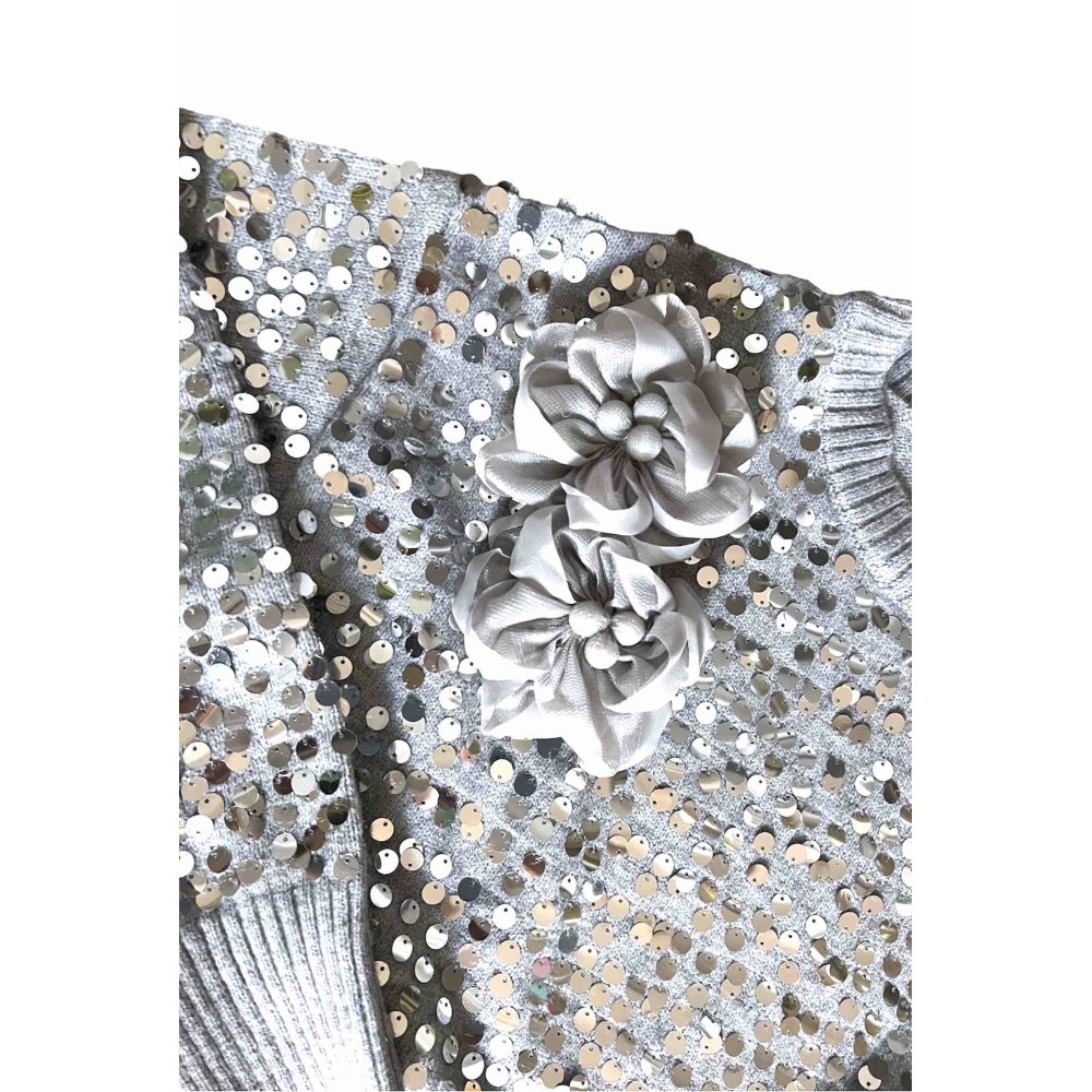 ΠΟΥΛΟΒΕΡ ΓΚΡΙ ΜΕ ΑΣΗΜΙ ΠΑΓΙΕΤΕΣ, ΚΑΙ ΣΤΡΟΓΓΥΛΗ ΛΑΙΜΟΚΟΨΗ "STYLISHIOUS COLLECTION"