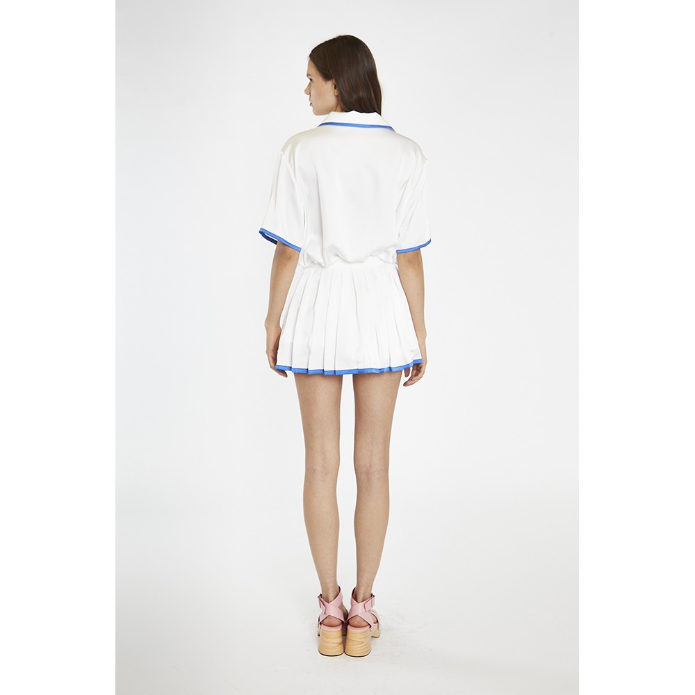 ΦΟΥΣΤΑ ΜΙΝΙ, ΤΥΠΟΥ ΤΕΝΙΣ, ΛΕΥΚΗ ΣΑΤΕΝ ΜΕ ΠΙΕΤΕΣ ΚΑΙ ΜΠΛΕ ΤΕΛΕΙΩΜΑ "ALEX KATSAITI X STYLISHIOUS"