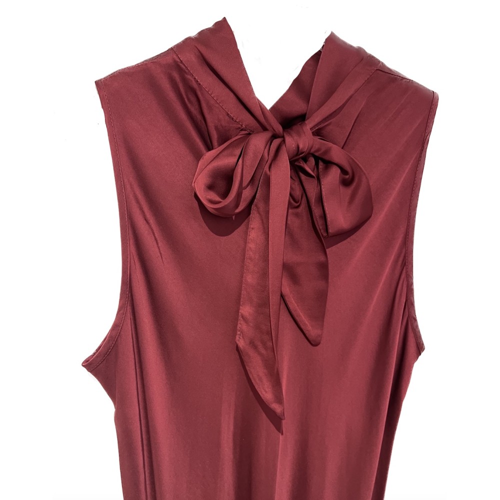 ΦΟΡΕΜΑ ΜΑΚΡΥ ΣΕ ΜΠΟΡΝΤΩ, ΣΑΤΕΝ & ΑΜΑΝΙΚΟ ΜΕ ΨΗΛΟ ΛΑΙΜΟ "STYLISHIOUS COLLECTION"