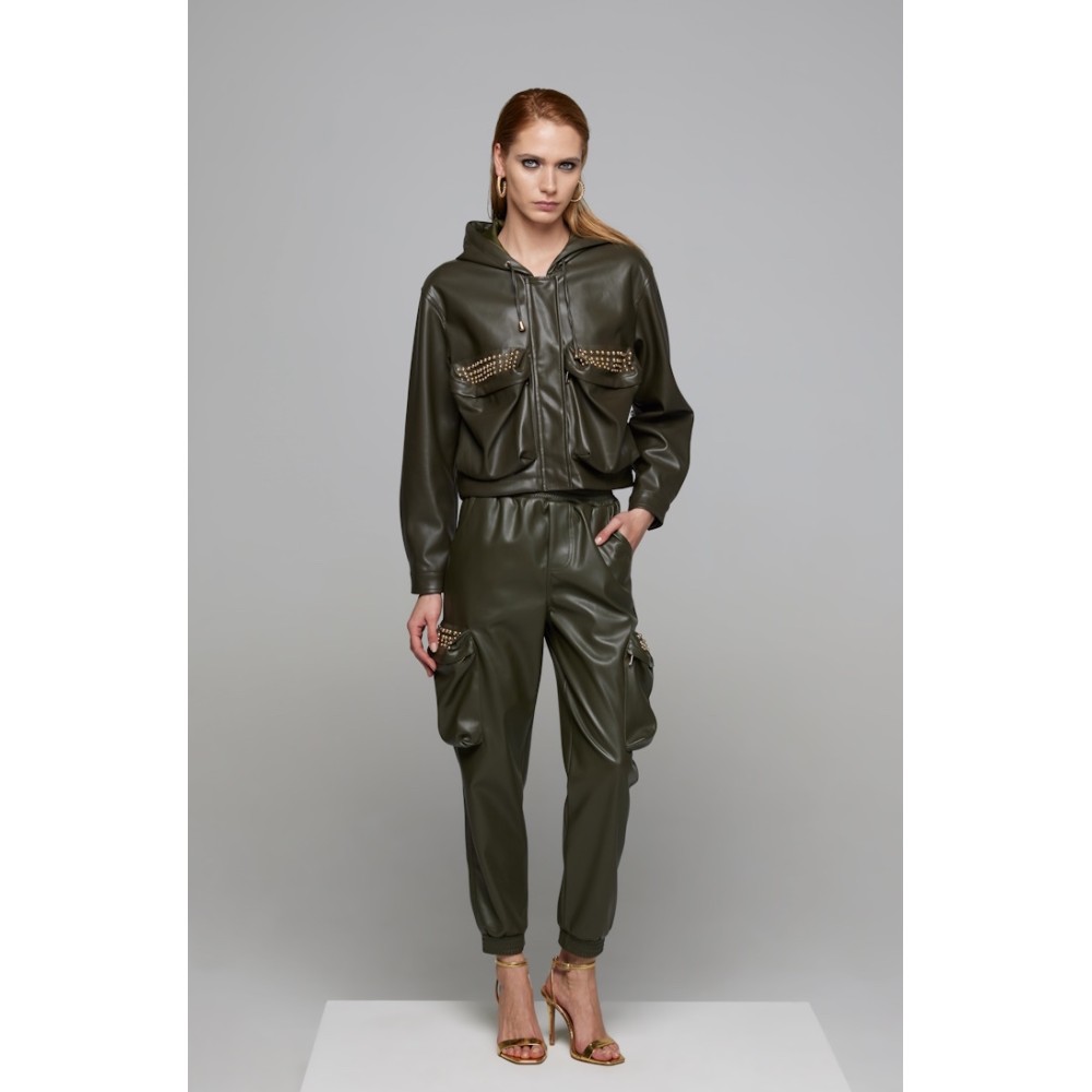 ΠΑΝΤΕΛΟΝΙ ΑΠΟ ΟΙΚΟΛΟΓΙΚΟ ΔΕΡΜΑ ΧΑΚΙ, ΤΥΠΟΥ CARGO ΜΕ ΕΞΩΤΕΡΙΚΕΣ ΤΣΕΠΕΣ & ΤΡΟΥΚΣ "STYLISHIOUS COLLECTION"