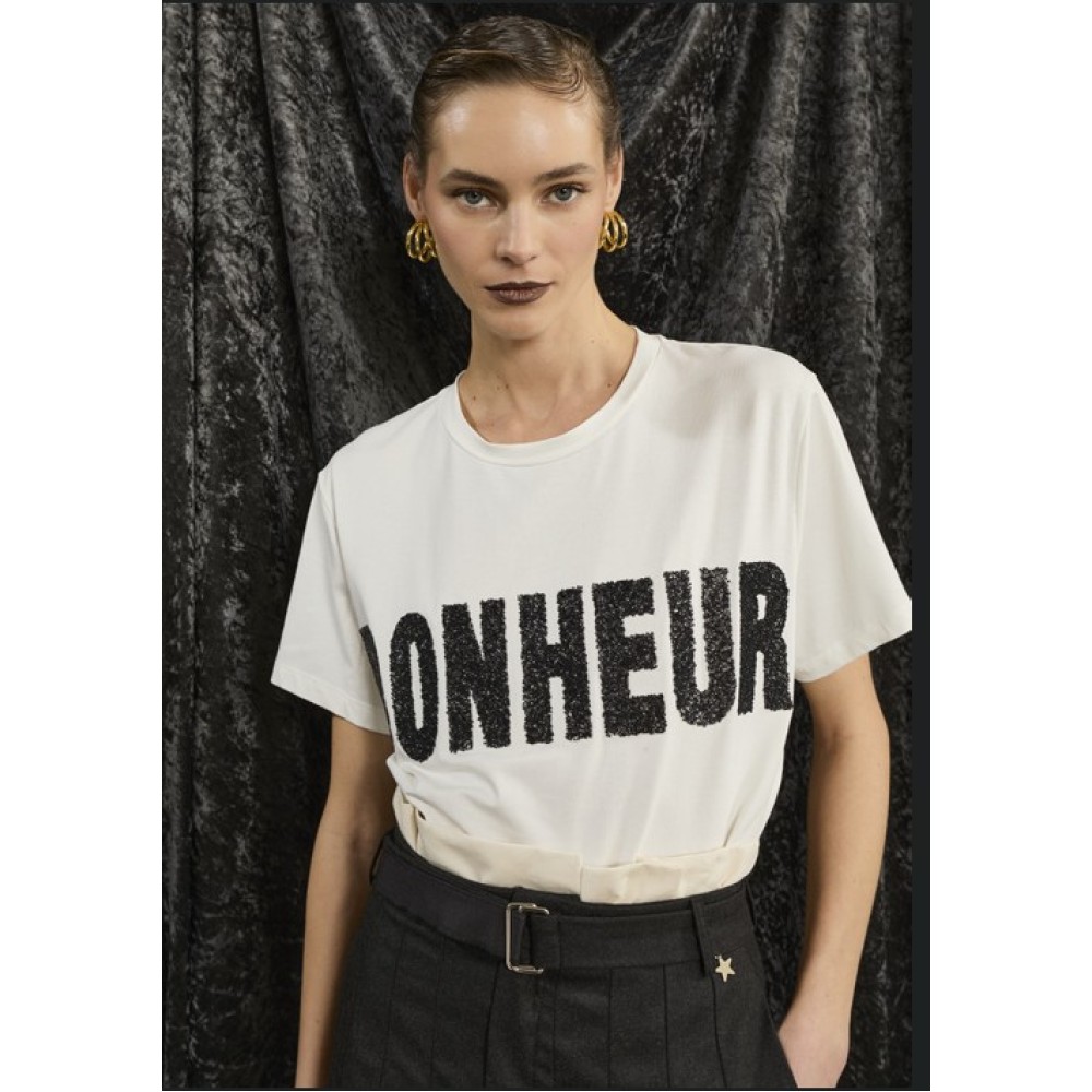 ΜΠΛΟΥΖΑ ΛΕΥΚH, OVERSIZED ΓΡΑΜΜΗ ΜΕ ΛΟΓΟΤΥΠΟ ''BONHEUR'' - 'STYLISHIOUS COLLECTION'