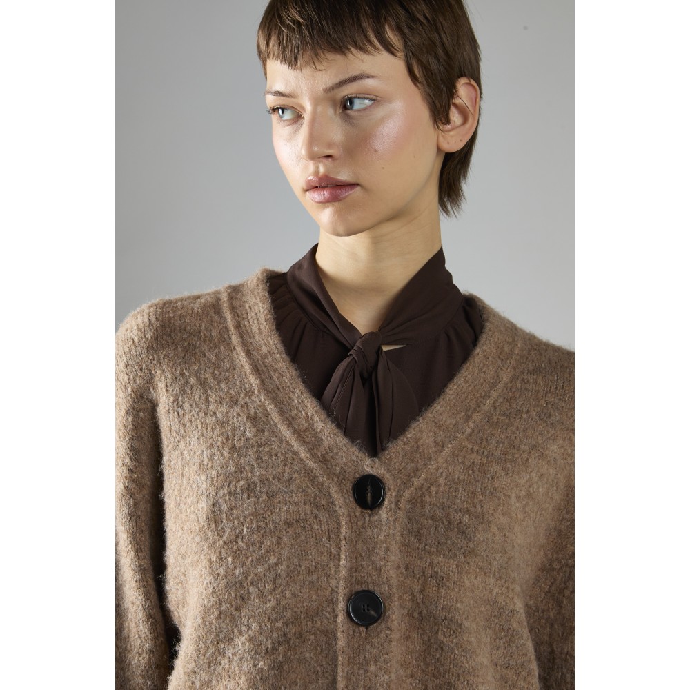 ΖΑΚΕΤΑ ΜΠΕΖ - ΓΚΡΙ ΠΛΕΚΤΗ, ΚΟΝΤΗ ΜΕ ΜΑΥΡΑ ΚΟΥΜΠΙΑ ΜΠΡΟΣΤΑ ΚΑΤΑ ΜΗΚΟΣ "STYLISHIOUS COLLECTION"