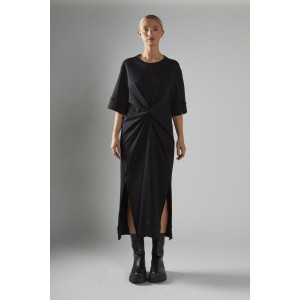 ΦΟΡΕΜΑ ΜΑΥΡΟ, OVERSIZED & ΜΑΚΡΥ ΣΕ ΣΤΥΛ ΜΠΛΟΥΖΟΦΟΡΕΜΑ, ΝΤΡΑΠΕ ΕΜΠΡΟΣ ΜΕ ΑΝΟΙΓΜΑΤΑ ΣΤΟ ΠΛΑΙ "STYLISHIOUS COLLECTION" 