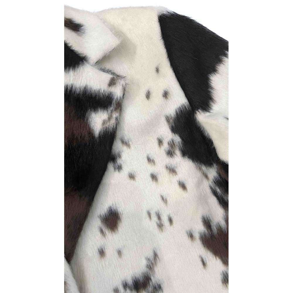 JACKET - BLAZER IN COW PRINT, OVERSIZED, SINGLE BREASTED WITH BROWN SUEDE FRINGES ON THE BACK ”ALEX KATSAITI X STYLISHIOUS”.