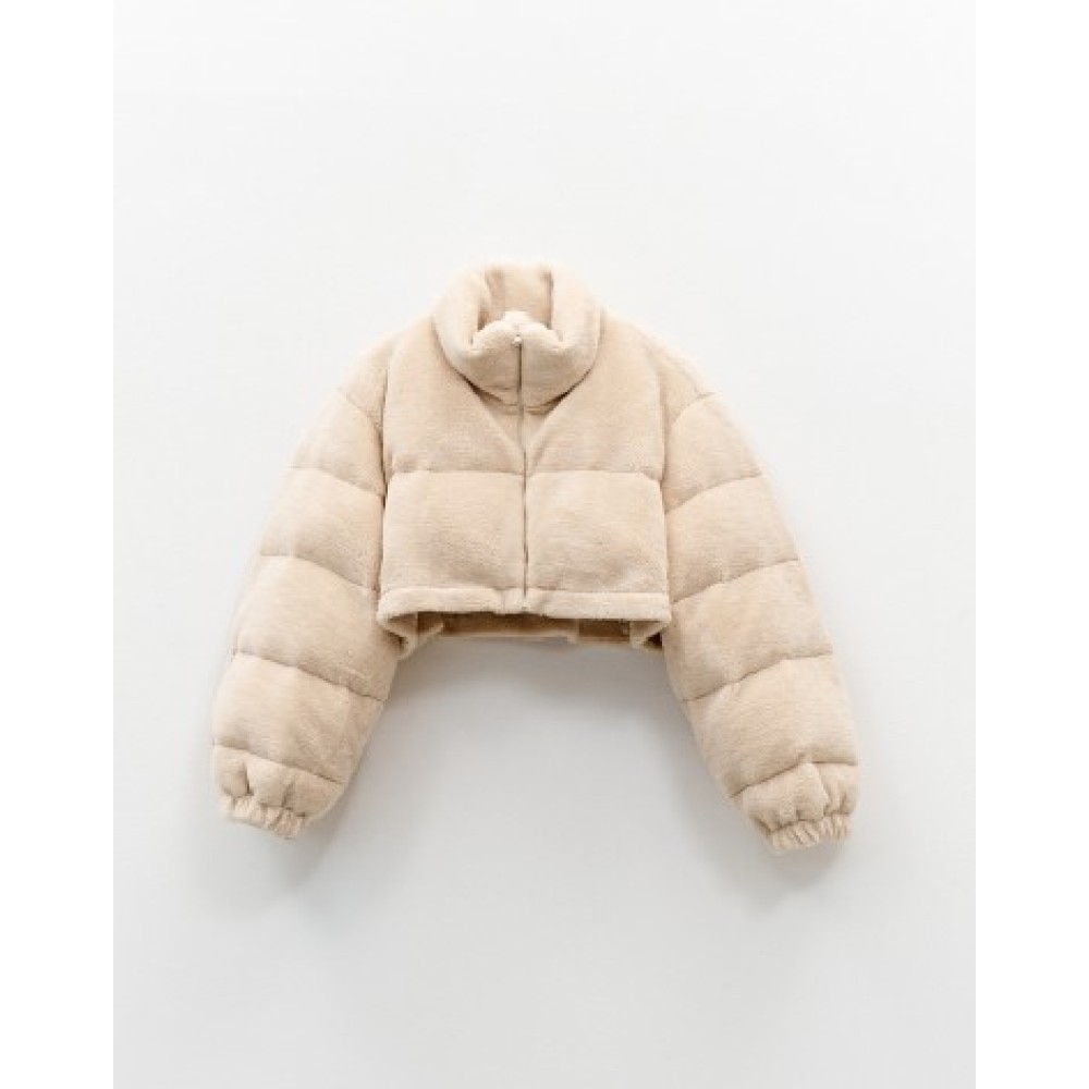 ΤΖΑΚΕΤ - ΜΠΟΥΦΑΝ ΚΟΝΤΟ, OVERSIZED ΑΠΟ ΟΙΚΟΛΟΓΙΚΗ ΙΒΟΥΑΡ ΓΟΥΝΑ ΤΥΠΟΥ ΠΡΟΒΑΤΟ, ΚΑΠΙΤΟΝΕ ΜΕ ΨΗΛΟ ΛΑΙΜΟ “STYLISHIOUS COLLECTION”