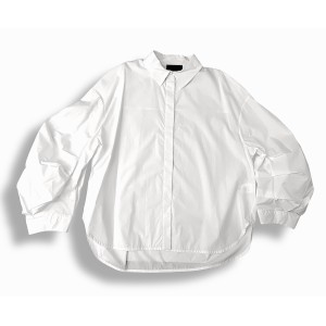 ΠΟΥΚΑΜΙΣΟ ΛΕΥΚΟ, ΒΑΜΒΑΚΕΡΟ ΚΑΙ OVERSIZED ΜΕ ΦΟΥΣΚΩΤΑ ΜΑΝΙΚΙΑ "STYLISHIOUS COLLECTION"