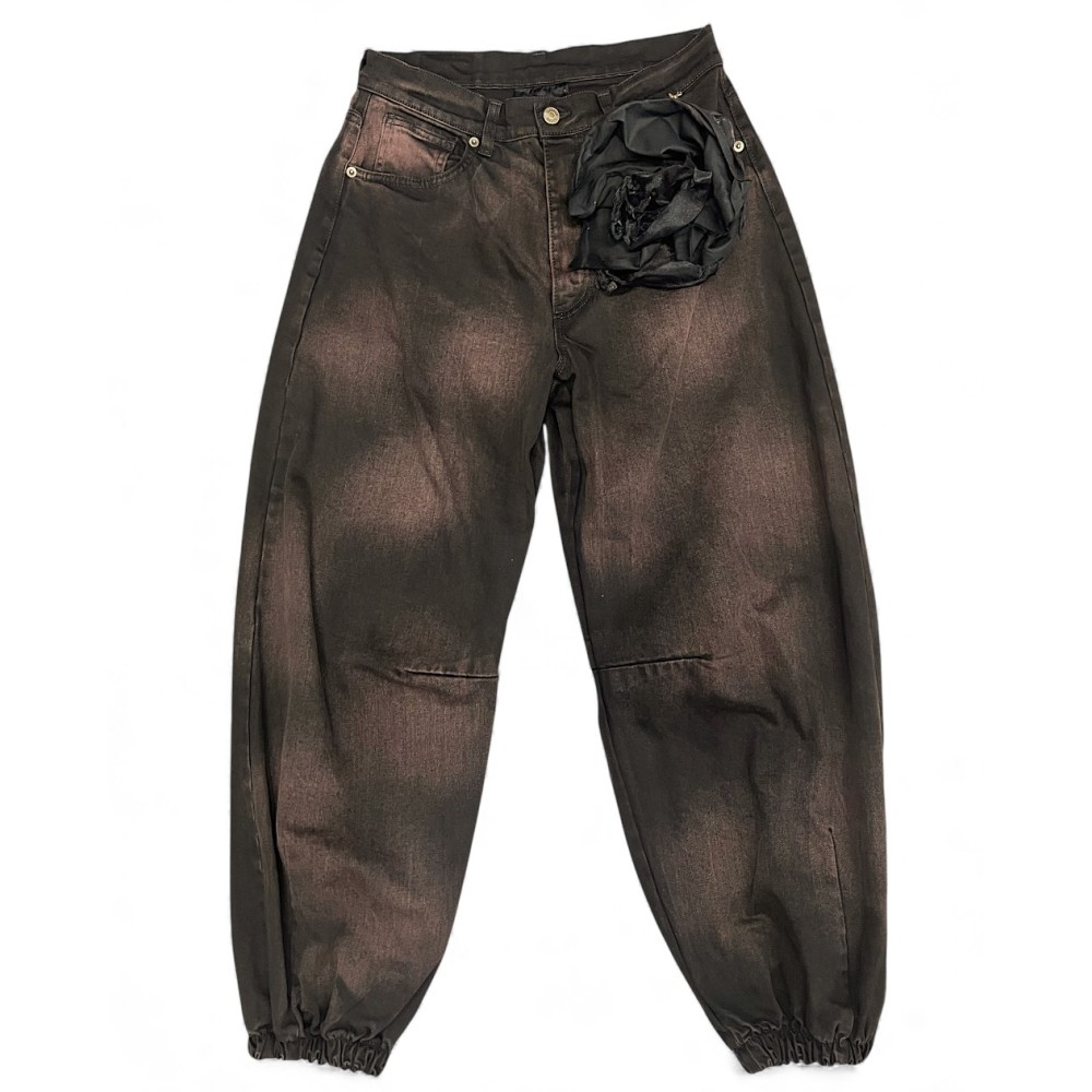 ΠΑΝΤΕΛΟΝΙ ΤΖHΝ ΣΚΟΥΡΟ-ΚΑΦΕ ΤΗΣ ΣΚΟΥΡΙΑΣ, BALLOON STYLE ΜΕ ΚΑΡΦΙΤΣΑ ΜΑΥΡΟ ΛΟΥΛΟΥΔΙ, ΑΠΟΣΠΩΜΕΝΗ  "STYLISHIOUS COLLECTION"