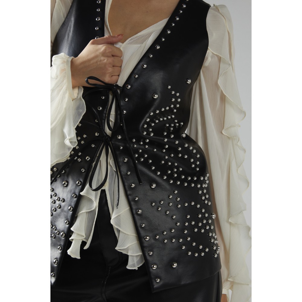 ΓΙΛΕΚΟ ΜΑΥΡΟ ΑΠΟ ΟΙΚΟΛΟΓΙΚΗ ΔΕΡΜΑΤΙΝΗ ΔΙΑΚΟΣΜΗΜΕΝΟ ΜΕ ΑΣΗΜΙ, ΜΕΤΑΛΛΙΚΑ ΤΡΟΥΚ " STYLISHIOUS COLLECTION "